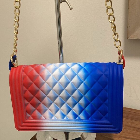 NWOT PVC Shoulder/Crossbody Handbag in Red/White/Blue with Gold-tone Hardware. - Picture 2 of 9